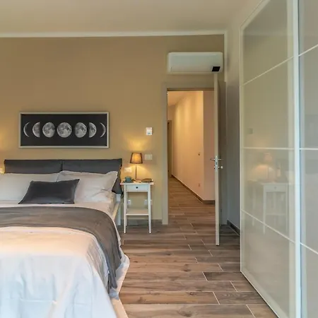 Casa Annalisa Eleganza E Comodità In *