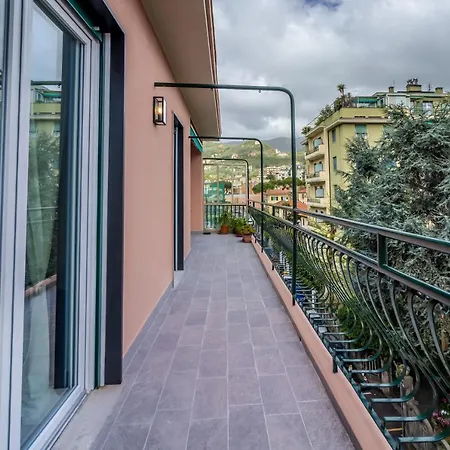 Casa Annalisa Eleganza E Comodita In Citta Rapallo